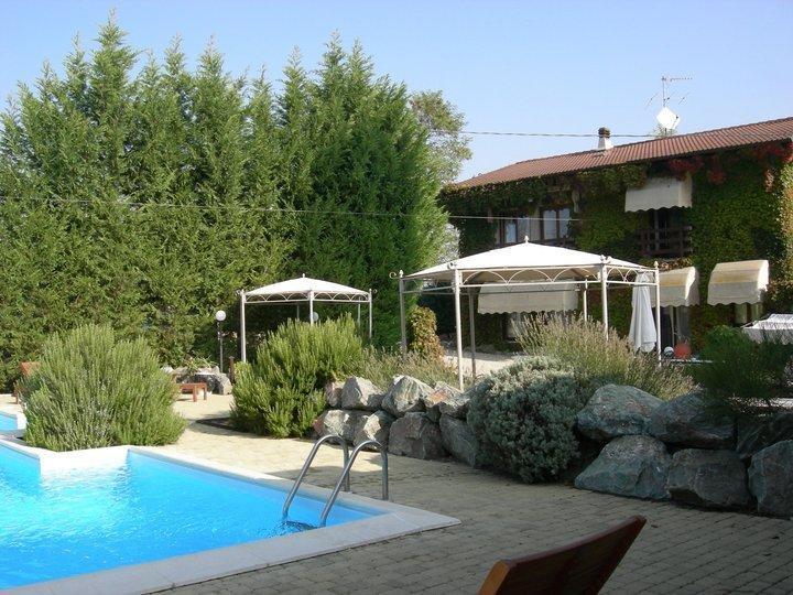 Premiata Osteria Dei Fiori Bed & Breakfast Cortiglione Cameră foto