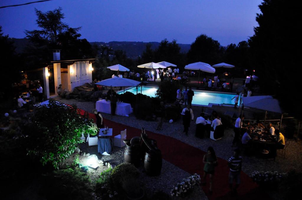 Premiata Osteria Dei Fiori Bed & Breakfast Cortiglione Cameră foto
